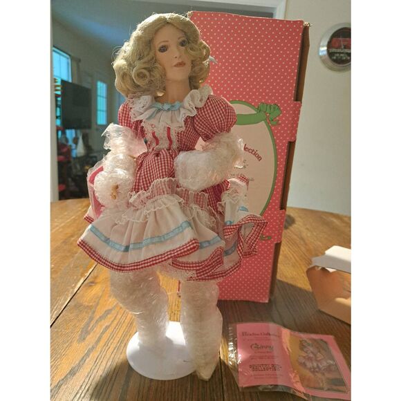 Paradise Galleries Jenny Musical Porcelain Doll Patricia Rose 16" Country Girl - Picture 2 of 10